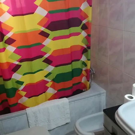 Lägenhet Dos Torres Anton - Apartamento Wifi Gratis Cerca Del Tubo Y El Mercado Central Ideal Para El Turismo *