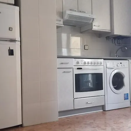 Dos Torres Anton - Apartamento Wifi Gratis Cerca Del Tubo Y El Mercado Central Ideal Para El Turismo *
